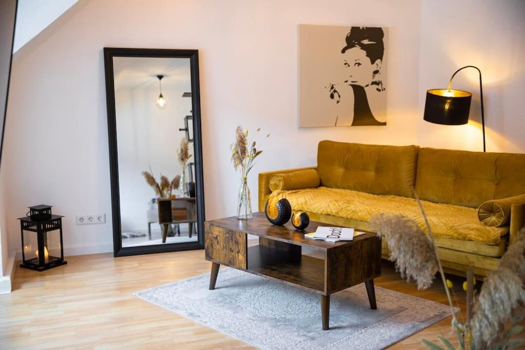 Ruhig Und Zentral. Einzigartig Im Suedviertel Apartment Essen Exterior photo
